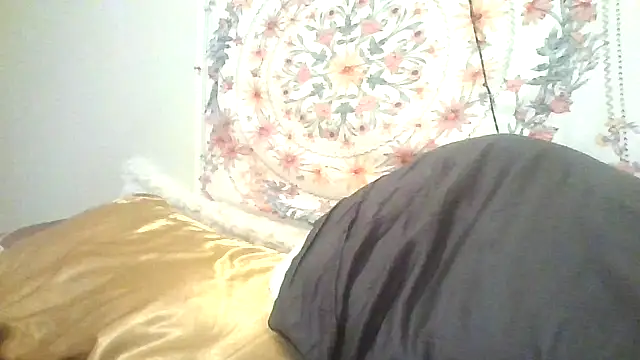 angeliquebelcali online show from September 13, 2:52 am