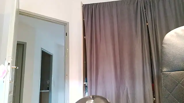 serena  vedette online show from March 13, 1:12 pm