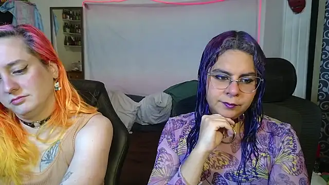 Evelan420 online show from January 12, 8:03 pm