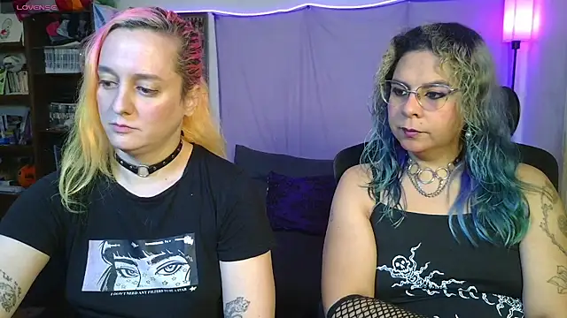 Evelan420 online show from July 9, 7:38 pm