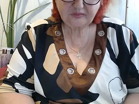 DeniseeRosea online show from June 16, 7:53 am