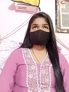 Snapshot of Simran-001 chatting on October 3, 7:13 am Simran-001 online show from October 3, 7:13 am