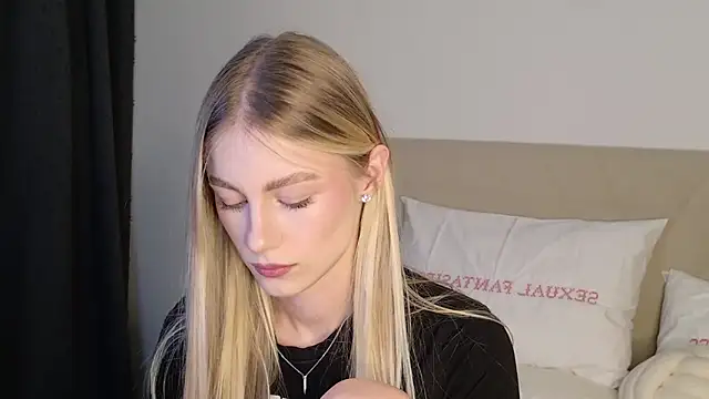 GabriellaOlsen online show from March 16, 4:00 pm