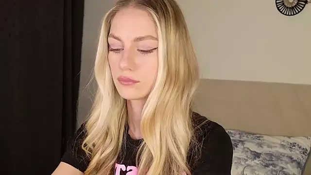 GabriellaOlsen online show from February 5, 5:05 pm