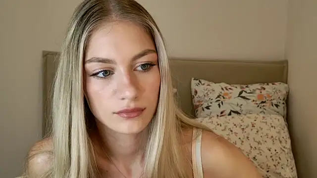 GabriellaOlsen online show from September 22, 12:47 pm