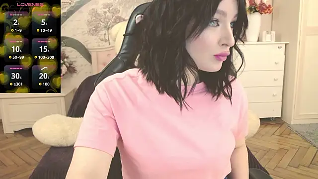 BritneyBarker online show from March 7, 2:18 am