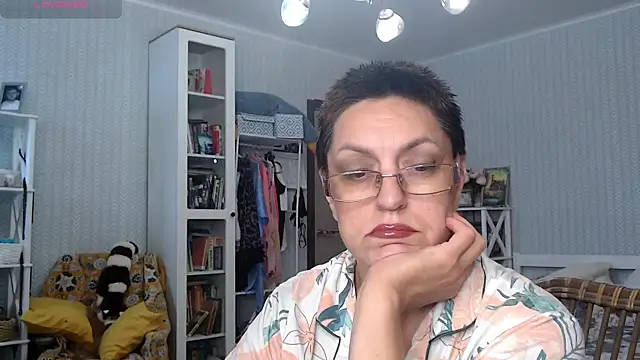 Soffya Soy online show from July 16, 5:28 pm