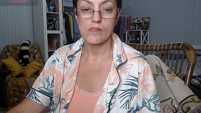 Soffya Soy online show from July 18, 8:44 pm