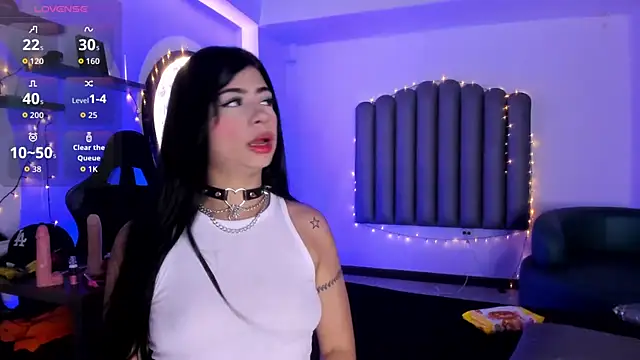 Martshall09 online show from December 15, 8:58 pm