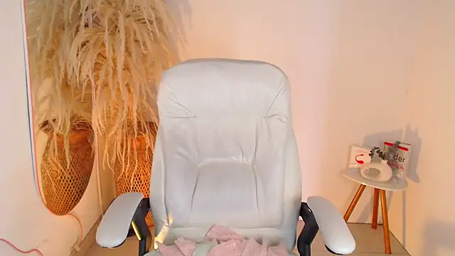 Sofi BBW online show from December 3, 12:51 pm