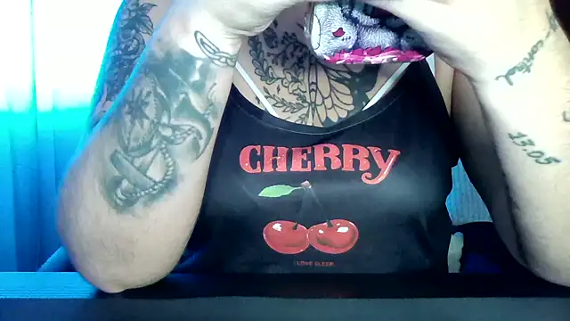 Snapshot of bunnyfox420 chatting on September 25, 4:50 pm bunnyfox420 online show from September 25, 4:50 pm