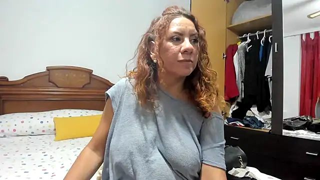 Snapshot of Anur-77 chatting on September 12, 7:43 pm Anur-77 online show from September 12, 7:43 pm