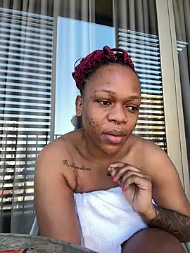 Boneca25 online show from July 5, 7:58 am