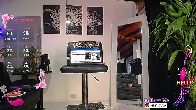 Ale 250900 online show from November 5, 10:42 am