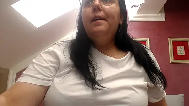 Wetandnaughtyxx online show from June 16, 7:31 am