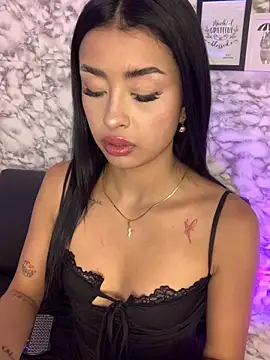 Miss karol online show from February 4, 7:39 pm