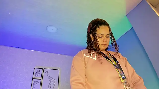 ninna curly online show from June 9, 4:01 am