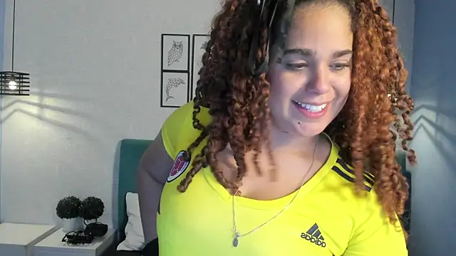ninna curly online show from July 4, 7:48 am