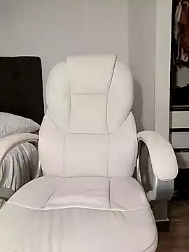 Vanerubio online show from February 19, 10:30 pm