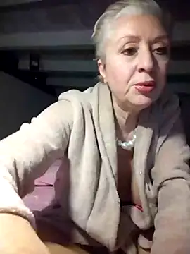 divinaerotica online show from February 22, 8:43 pm