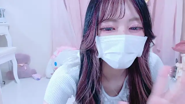 Snapshot of Megu-mimi chatting on September 26, 10:46 am Megu-mimi online show from September 26, 10:46 am