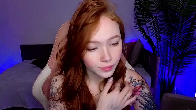 Maya Light online show from May 2, 2:26 am