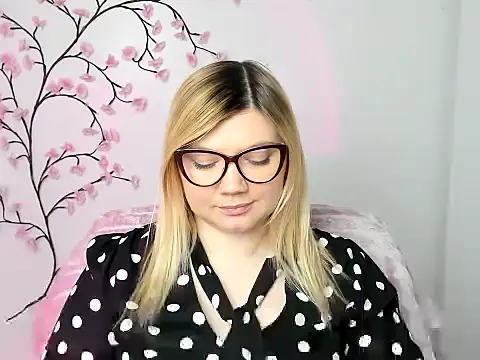 Lola moree online show from December 21, 12:42 pm