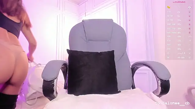 Snapshot of Salome__evans chatting on October 12, 12:51 pm Salome evans online show from October 12, 12:51 pm