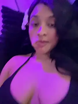 Cristinasunny online show from May 13, 5:35 am