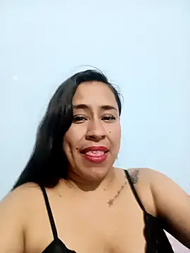 Snapshot of kamila_lovee chatting on September 26, 3:59 am kamila lovee online show from September 26, 3:59 am
