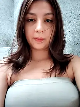 Maiden-Hot online show from May 1, 9:18 pm