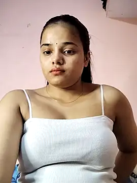 CUTE 09 online show from May 3, 2:53 pm