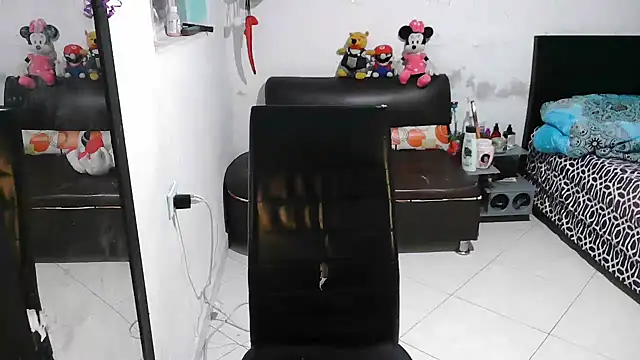 alexandraluv online show from October 5, 9:53 pm