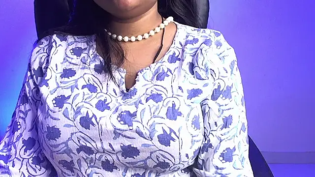 Snapshot of Kannu- chatting on October 17, 5:54 am Kannu- online show from October 17, 5:54 am