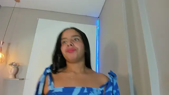 Roxy Stonee online show from July 31, 7:26 pm