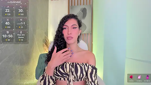 allicemackenzie online show from June 13, 2:42 am