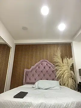 allicemackenzie online show from January 16, 1:23 am