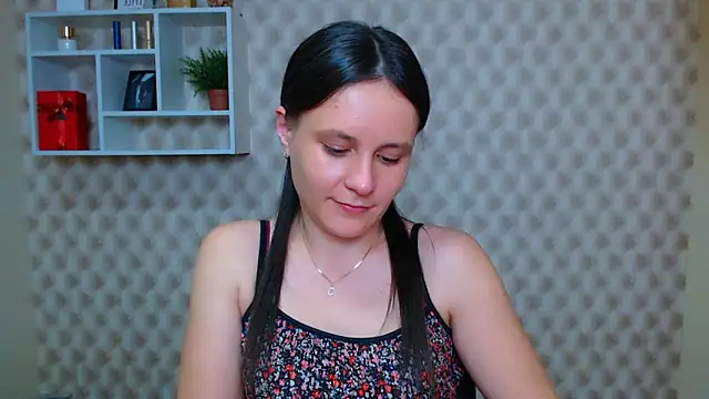 ValeriaHeart  online show from January 19, 2:46 pm