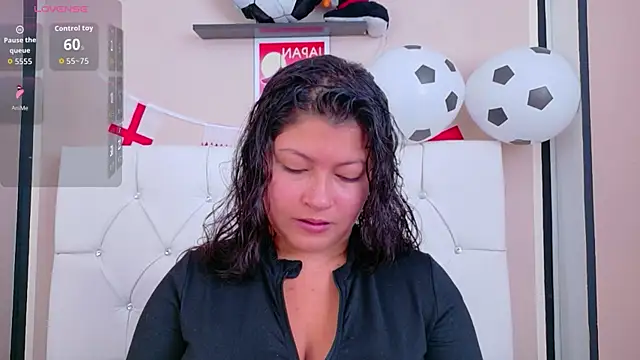 Rachel new20 online show from June 30, 8:52 pm