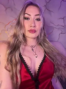 Lally Valencia   online show from December 18, 5:45 am