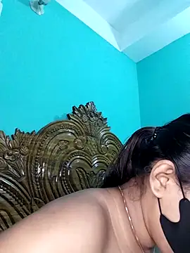 monekhan123 online show from December 3, 1:02 pm