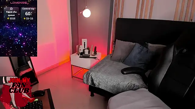 Dafne 00 online show from December 4, 12:51 pm