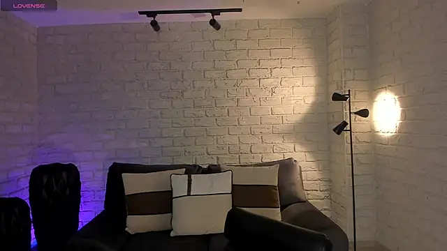 BeccaBaxter online show from July 16, 12:32 pm
