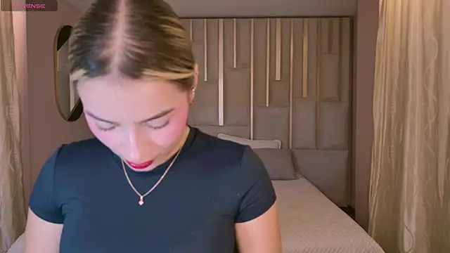 AmaiaHaywood online show from March 11, 5:00 am