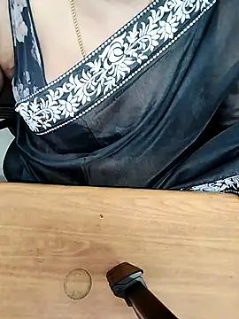 Tamil Radha online show from November 14, 8:47 am