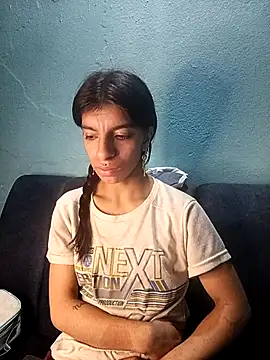 Ariell Kieran online show from November 20, 2:45 am