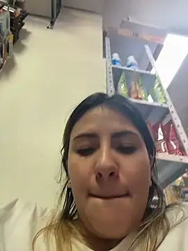Andrea18 blonde online show from April 30, 8:57 pm