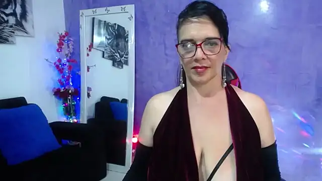 sarasmith3 online show from September 24, 12:20 am