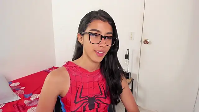 Mazikeen  18 online show from June 3, 2:33 pm