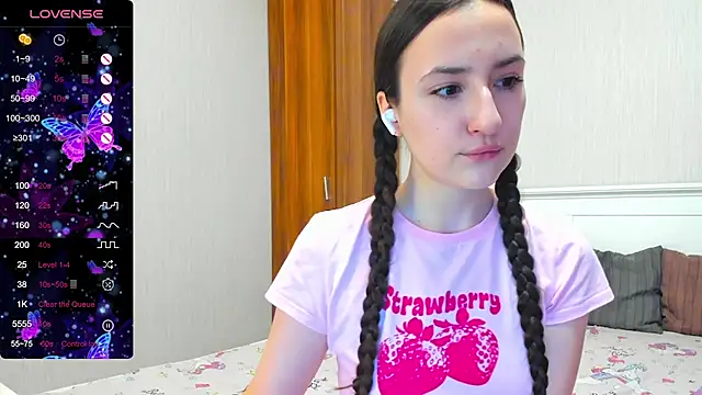 Cute  Nana online show from June 15, 4:23 am